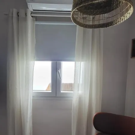 Retiro Urbano Cerca De La Playa De Canteras Apartment